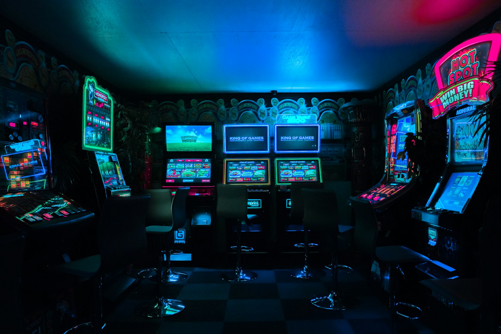Online slots gameplay at Crownaud casino